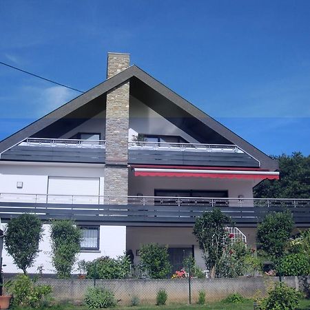 Ferienwohnung Sonneck Bullay Exterior photo