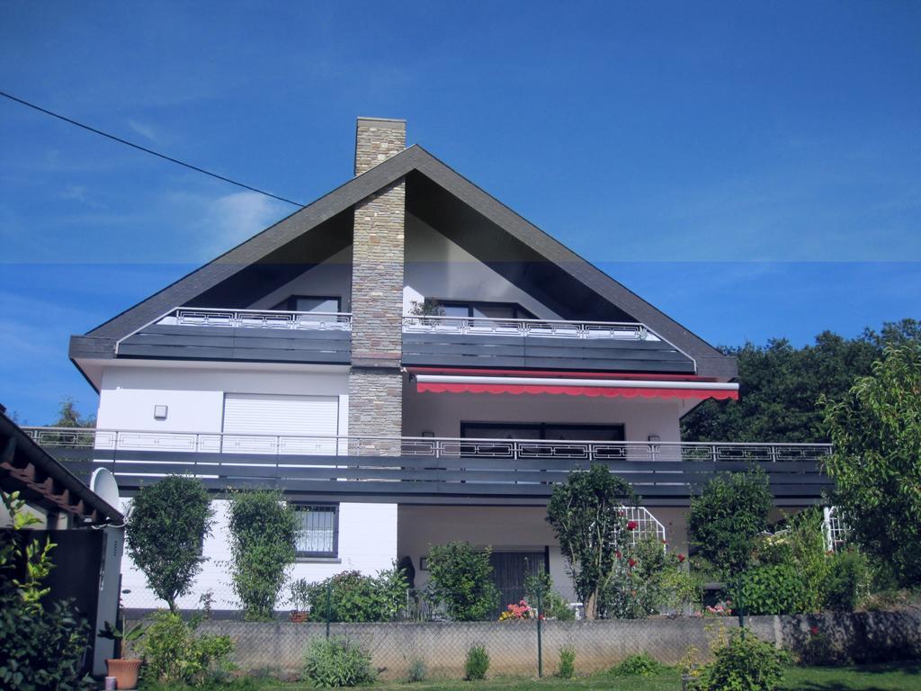 Ferienwohnung Sonneck Bullay Exterior photo